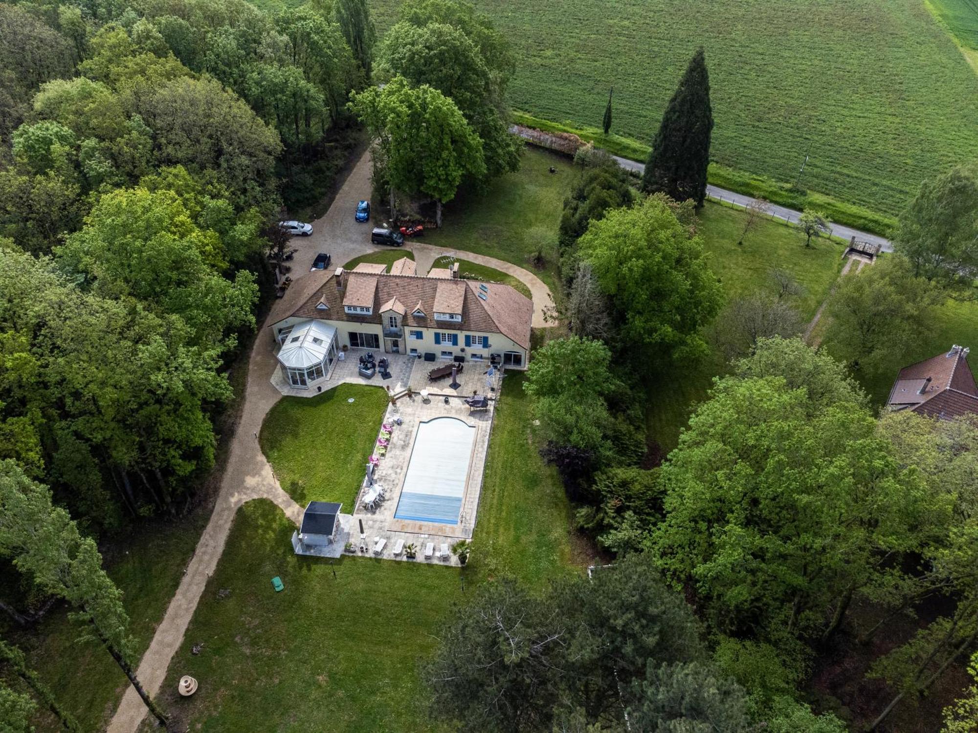 Le Clos Du Renard Sermaise  Exterior foto